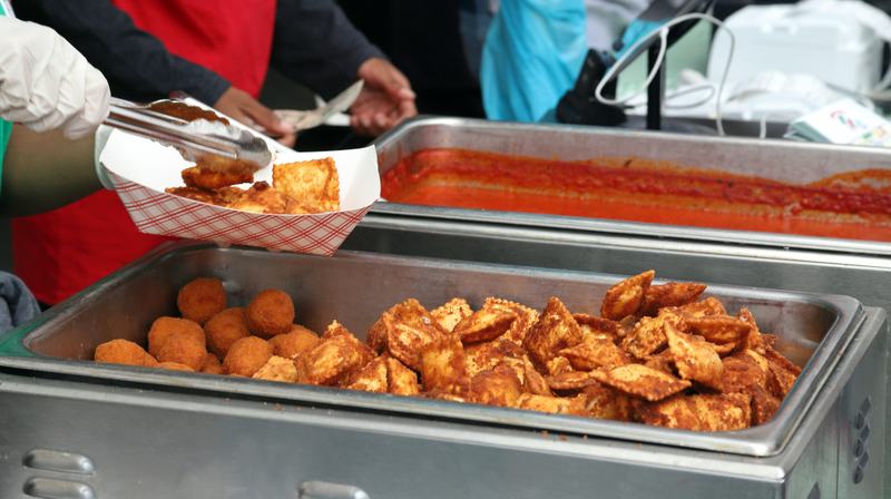 Illustration for article titled Look out mozzarella sticks, St. Louis-style toasted ravioli is the fried appetizer to beat